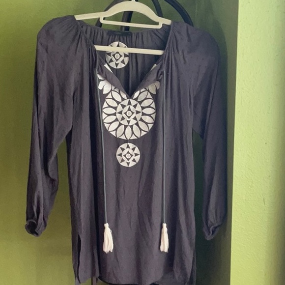 THML Tops - 💖THML grey long sleeve boho top with cream embroidery